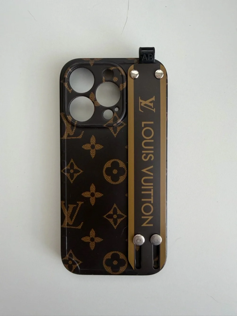 NWOT* iPhone 14 Pro LV Brown Monogram Phone Case with Grip Strap